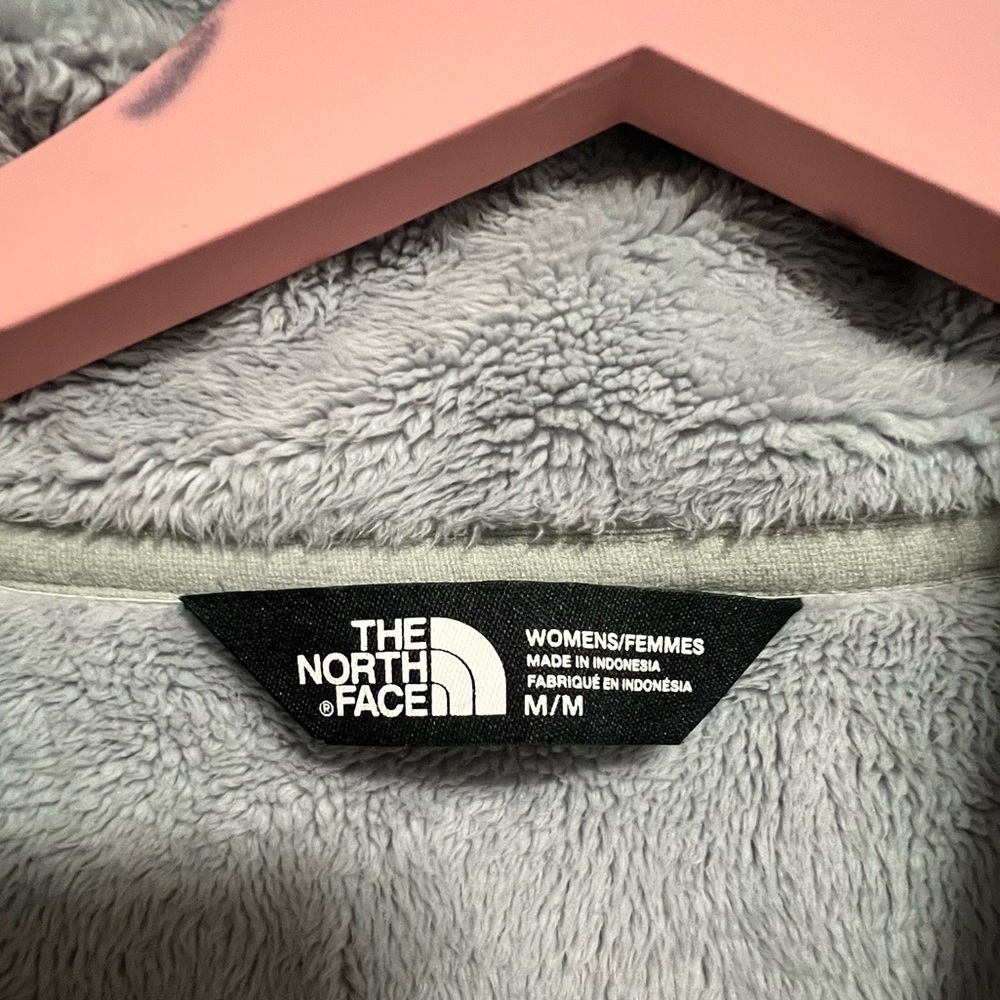 The North Face Women's Gray Ski Jacket - Picture 4 of 7